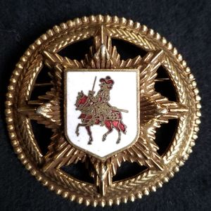 VTG Heraldic Star Brooch Knight in Armor, Brass